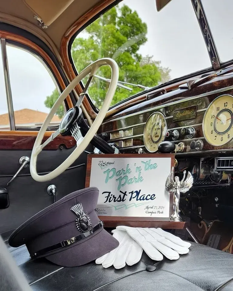 1937 Cadillac Fleetwood Series 70 close-up for wedding car rental