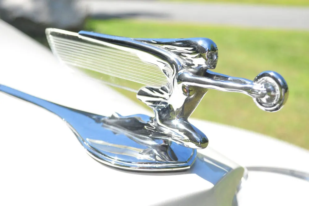 1939 Packard, photo 2 for wedding car rental 1939 Packard, photo 2 for wedding car rental