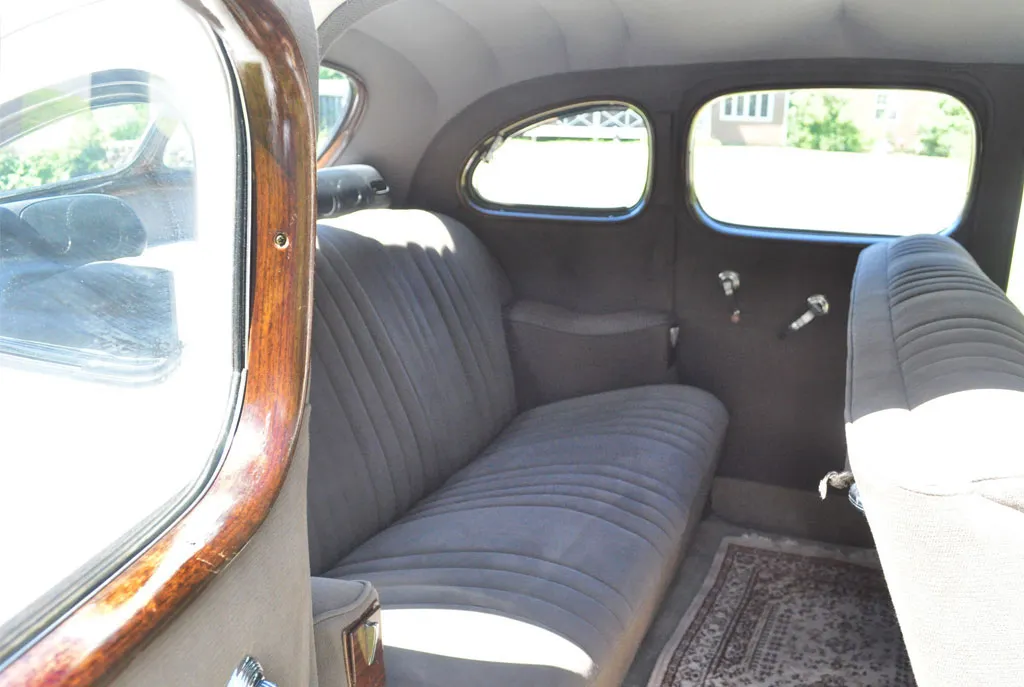 1939 Packard interior, photo 7 for wedding car rental