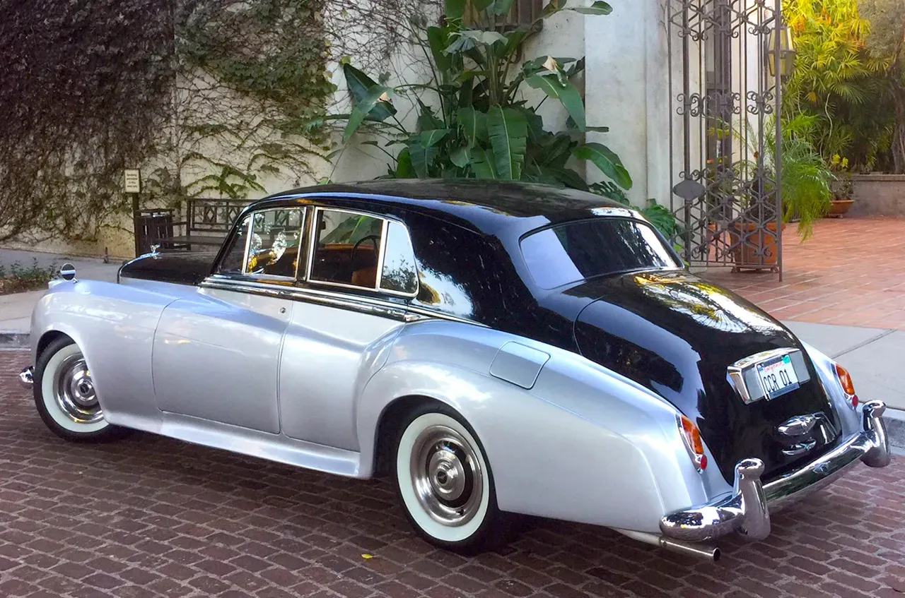 Silver 1957 Bentley SI, photo 4 for wedding car rental in California Silver 1957 Bentley SI, photo 4 for wedding car rental in California