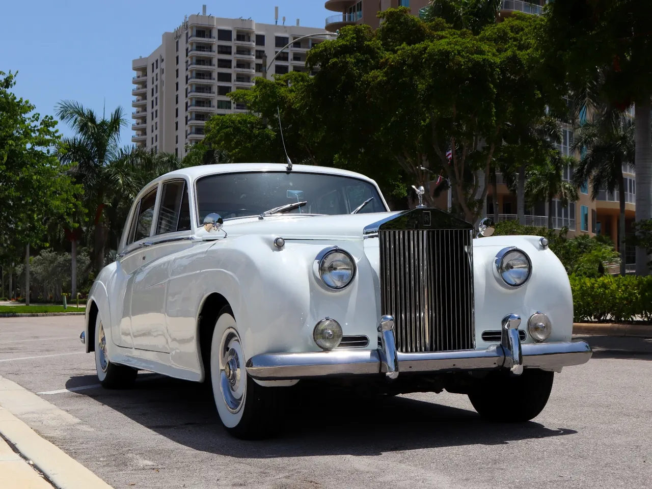 White 1960 Rolls Royce Silver Cloud for wedding car rental in Pinetta, FL