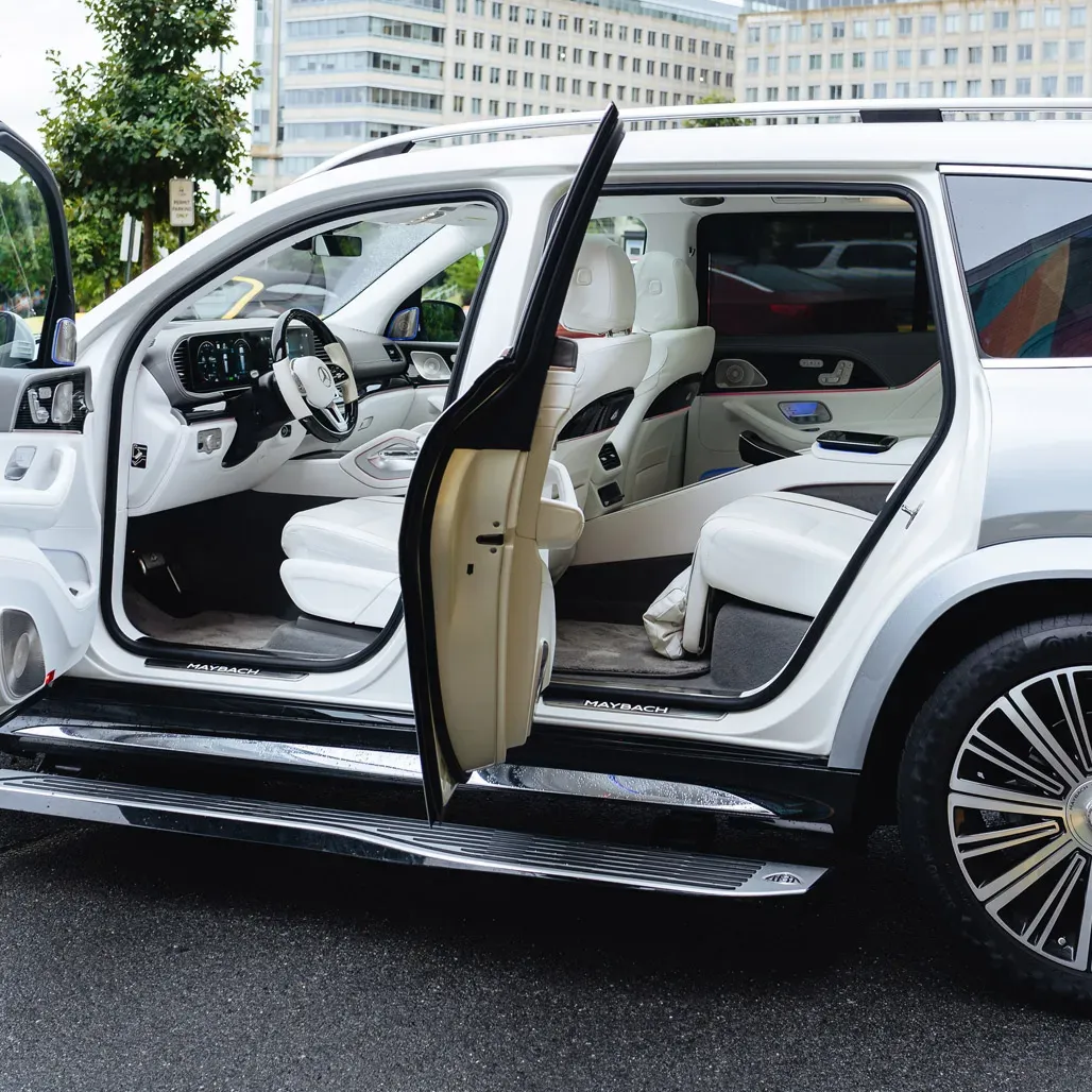 2023 GLS600 Maybach All-White, photo 5 for wedding car rental in Rockville, MD