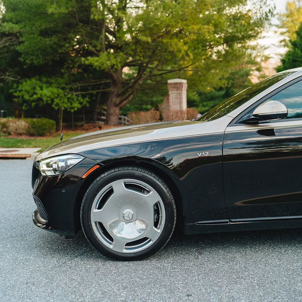 Black 2023 Gold Mercedes-Maybach S680 Manufaktur Edition, photo 5 for wedding car rental in Rockville, MD