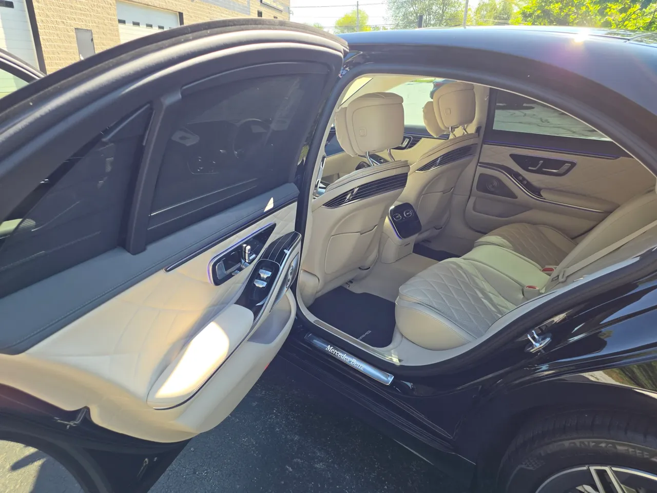Black 2027 Mercedes-Benz S580 4 Passenger Sedan, photo 5 for wedding car rental in Plainville, MA