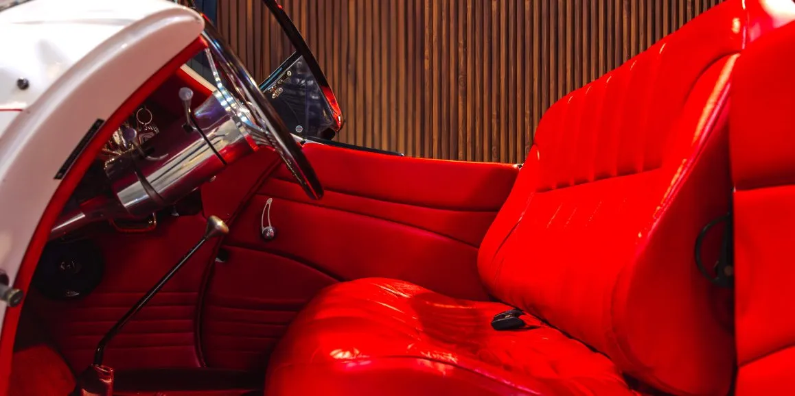 Auburn Speedster 1936 (Vintage) interior, photo 4 for wedding car rental