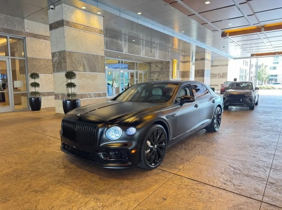 Black Bentley Mulsanne on offer