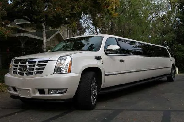 White Cadillac Escalade Limo for limo rental in Burbank, CA