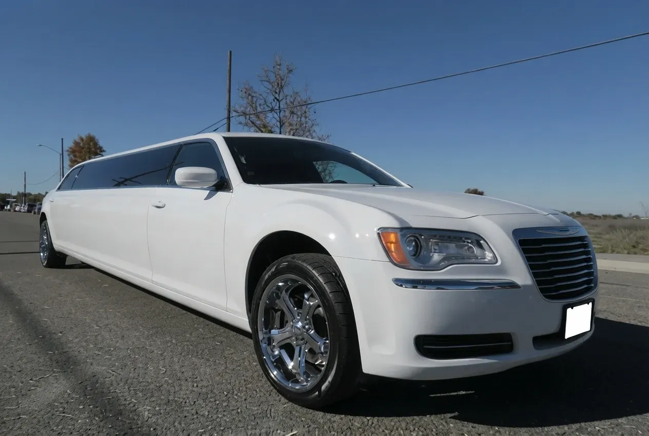 Chrysler 300 Limousine White Chrysler 300 Limousine on offer