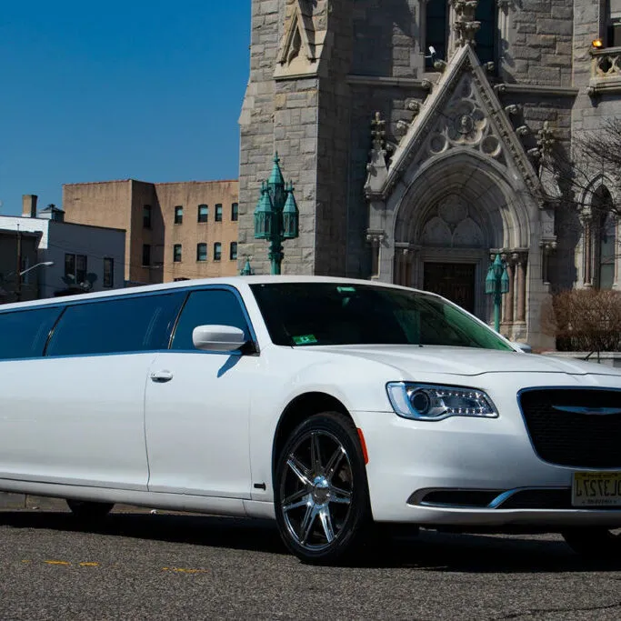 Chrysler 300 Stretch Limousine for limo rental in Toms River, NJ