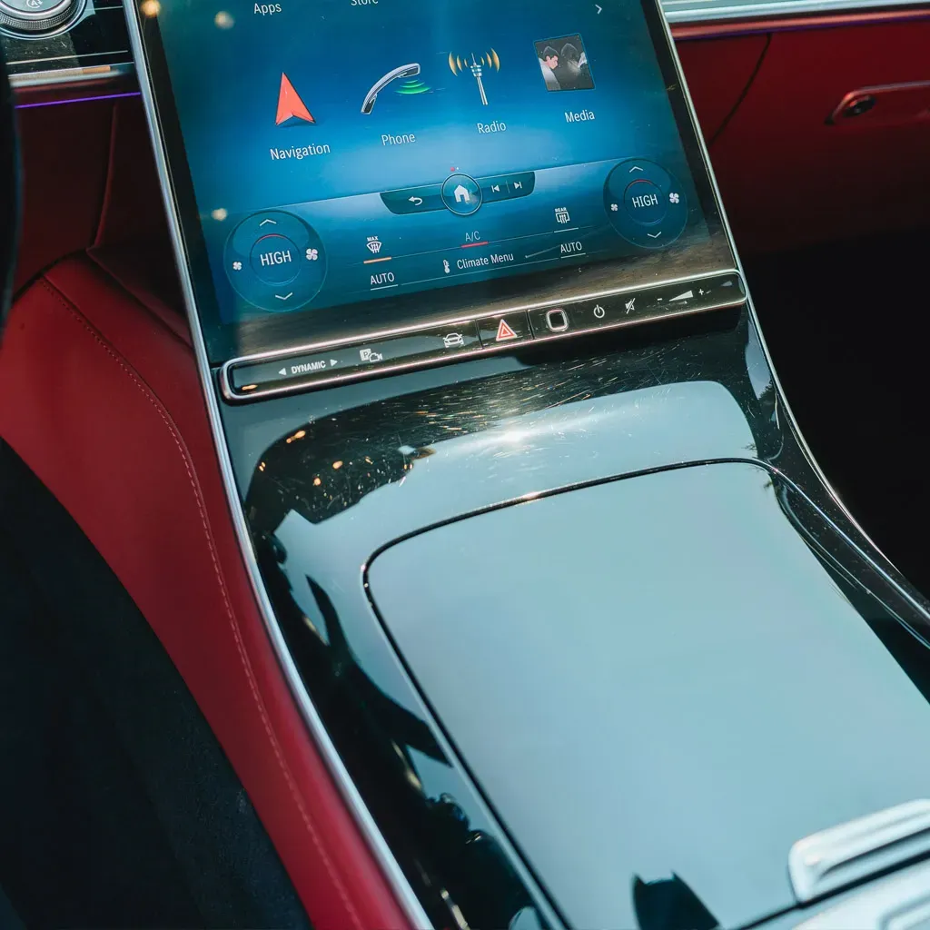 Black Designo S580 Mercedes-Benz 2023 with Starlight Roof, photo 11 for wedding car rental in Rockville, MD