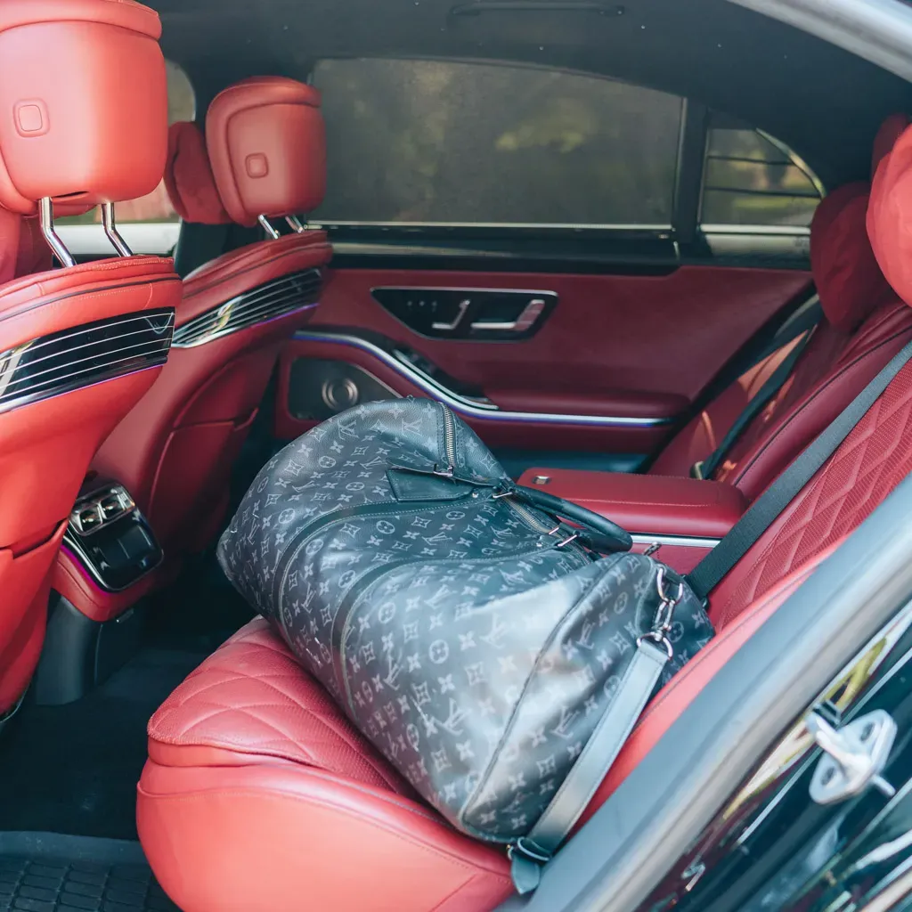 Black Designo S580 Mercedes-Benz 2023 with Starlight Roof, photo 2 for wedding car rental in Rockville, MD