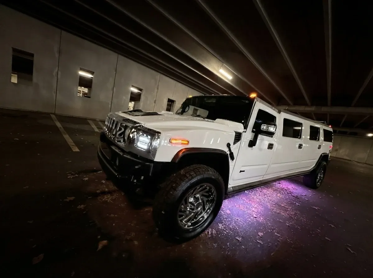 White H2 Hummer; view 10