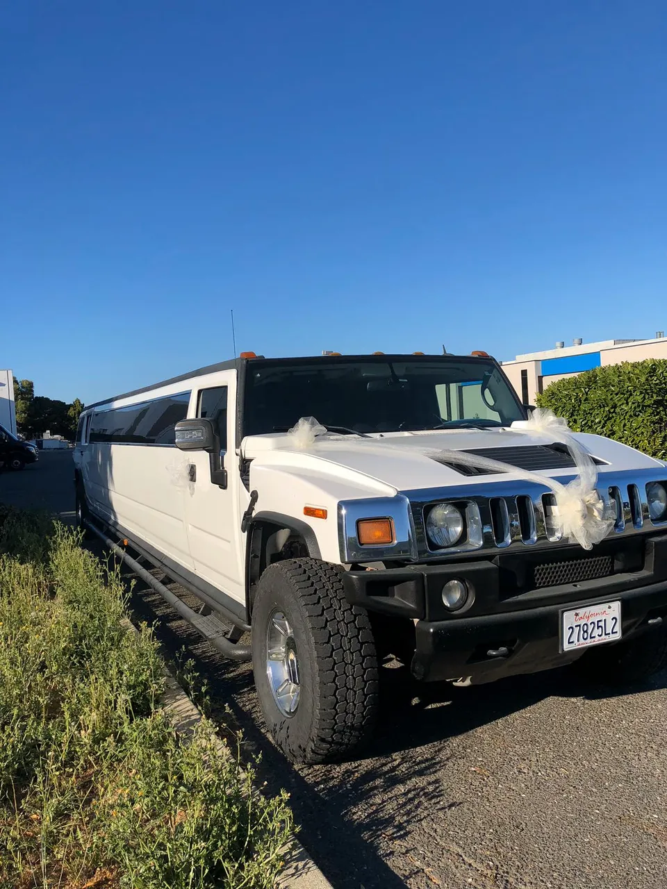 White Hummer Limousine, photo 4 for hummer limo rental in Livermore, CA