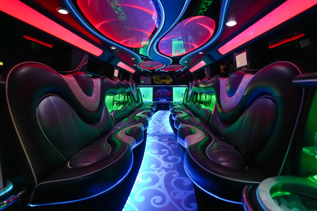 Hummer Limo for hummer limo rental