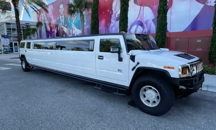 Black Hummer Limo for hummer limo rental in Florida Black Hummer Limo for hummer limo rental in Florida