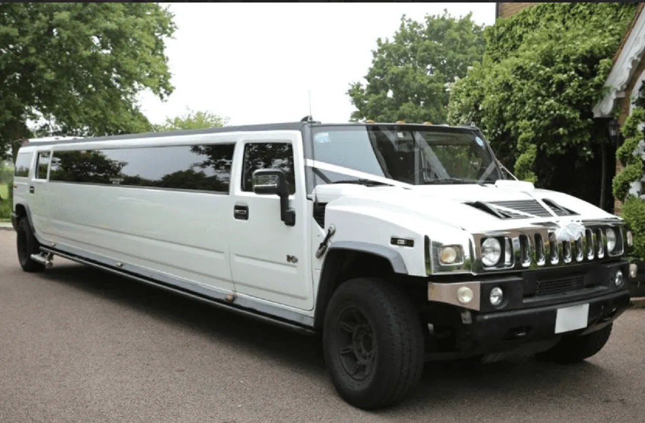 White Hummer Limo for hummer limo rental in Burbank, CA