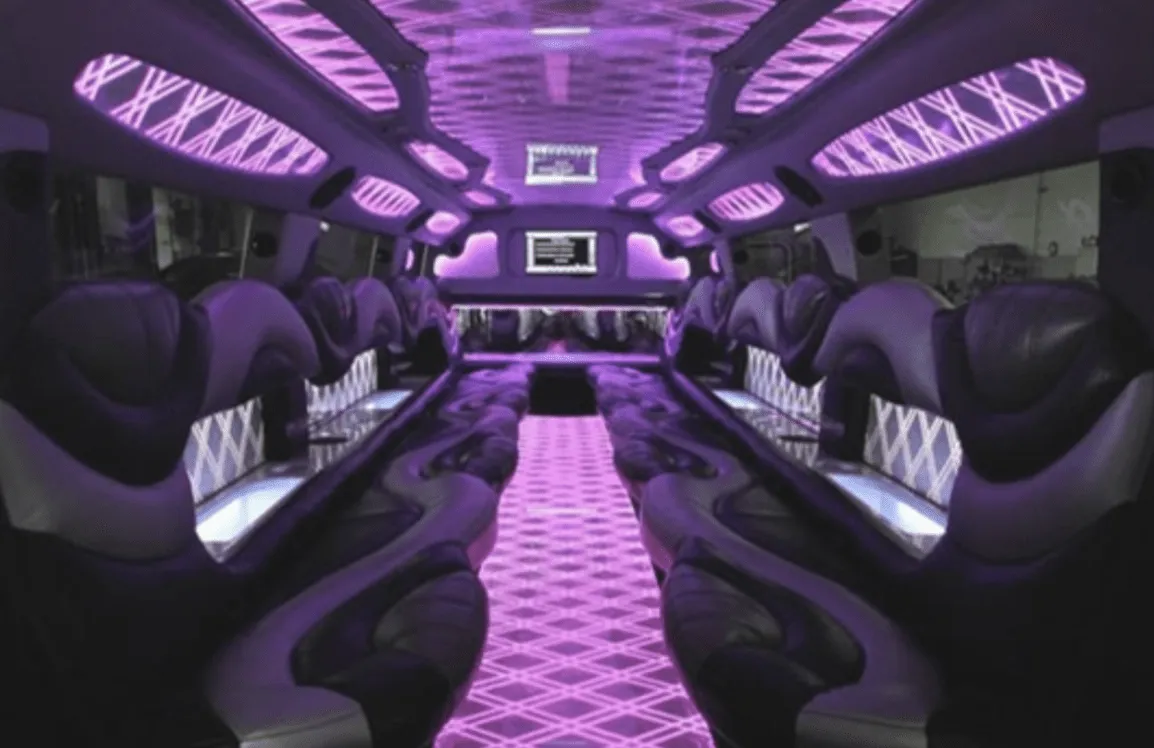 Hummer Limousine interior for hummer limo rental in Iowa Hummer Limousine interior for hummer limo rental in Iowa