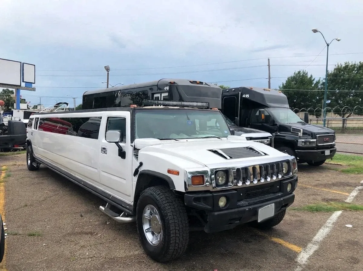 Pink Hummer Limousine Pink Hummer Limousine on offer