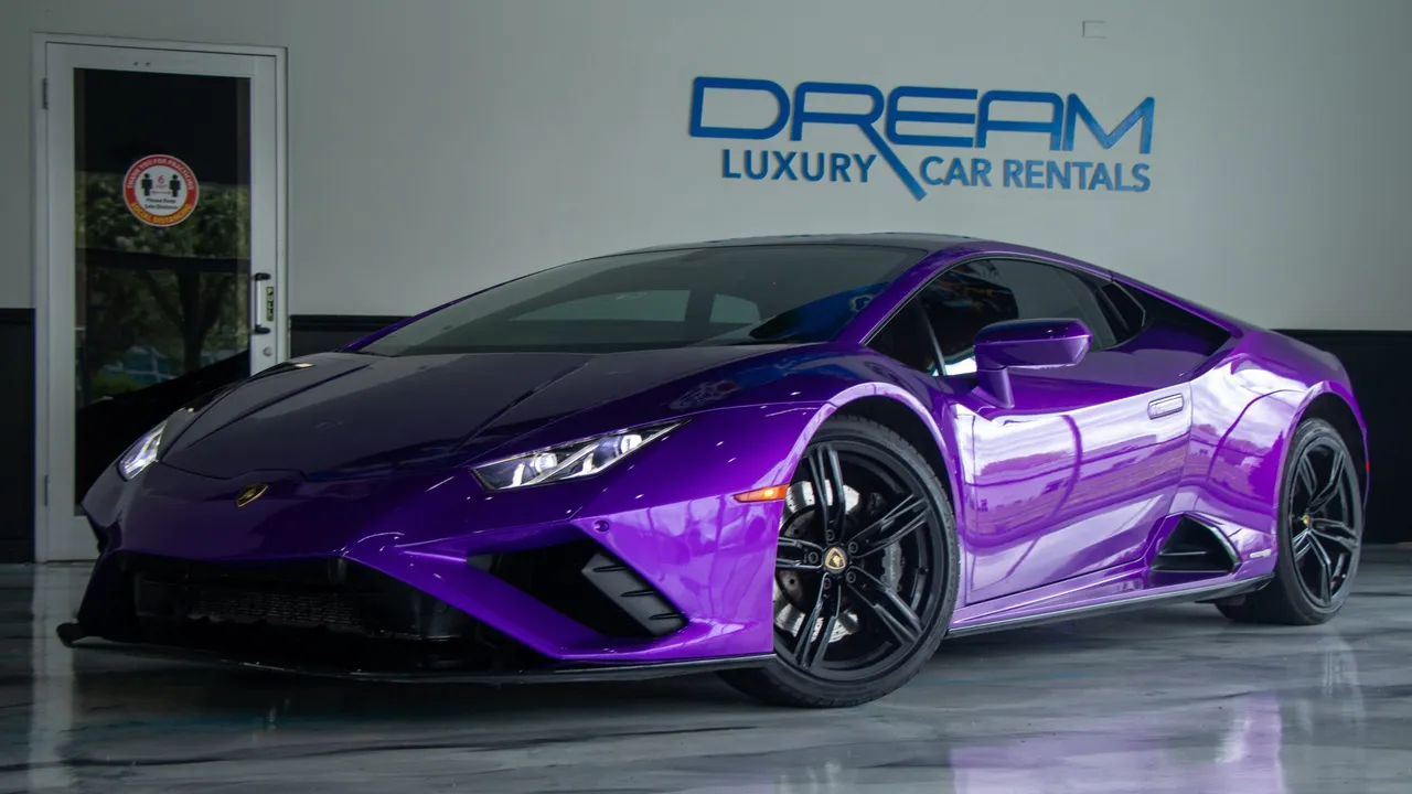 Lamborghini Huracan EVO for wedding car rental in Southfield, MI