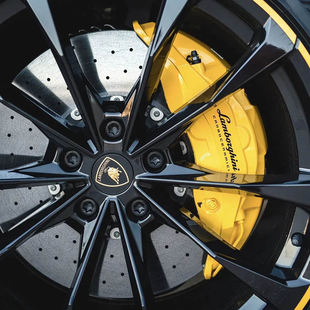 Gold Lamborghini Urus Giallo Auge, photo 6 for wedding car rental in Rockville, MD