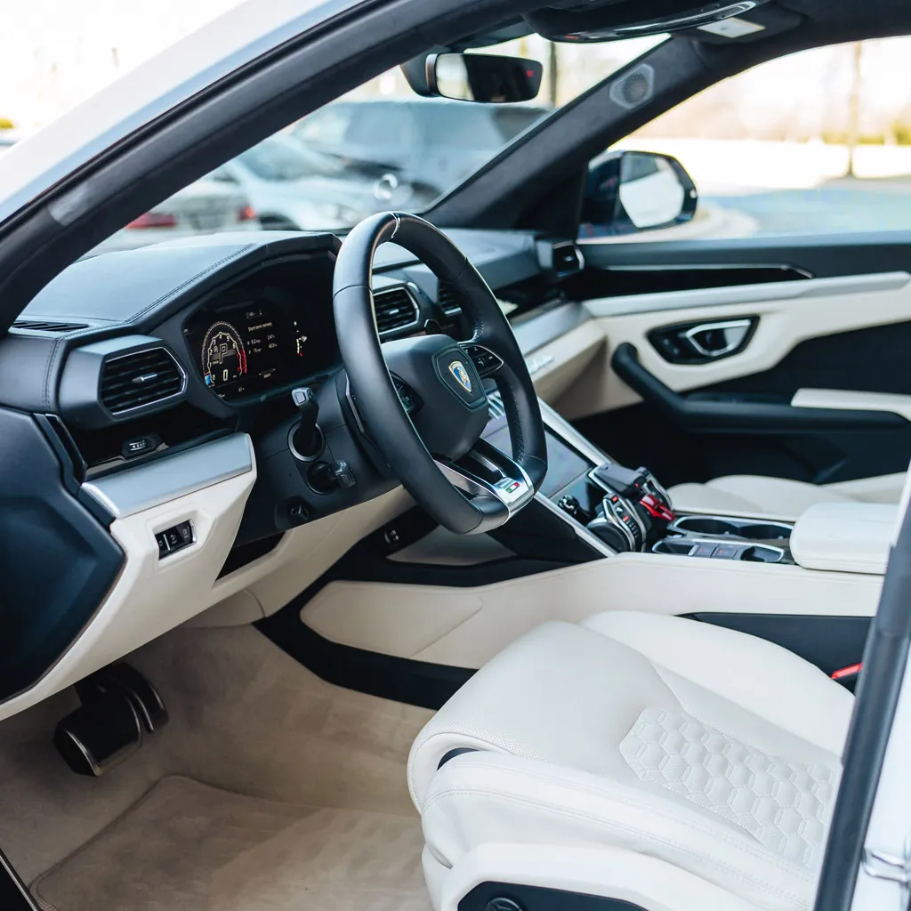 White Lamborghini Urus Omnino Albus, photo 3 for wedding car rental in Rockville, MD White Lamborghini Urus Omnino Albus, photo 3 for wedding car rental in Rockville, MD