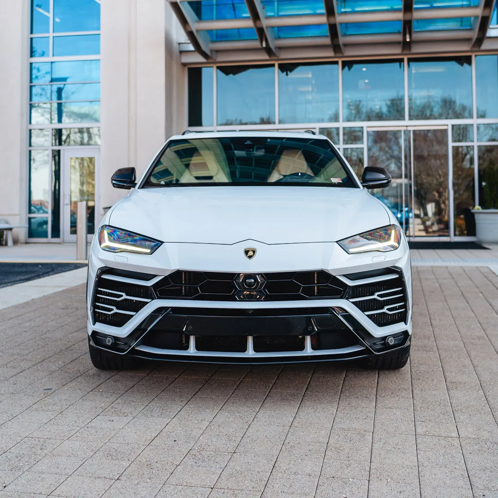 White Lamborghini Urus Omnino Albus, photo 5 for wedding car rental in Rockville, MD White Lamborghini Urus Omnino Albus, photo 5 for wedding car rental in Rockville, MD