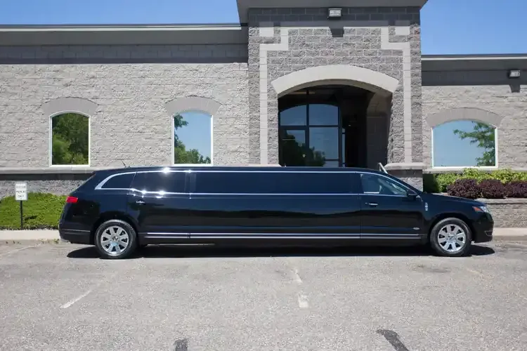 Black Lincoln MKT Limousine for limo rental in Saint Paul, MN