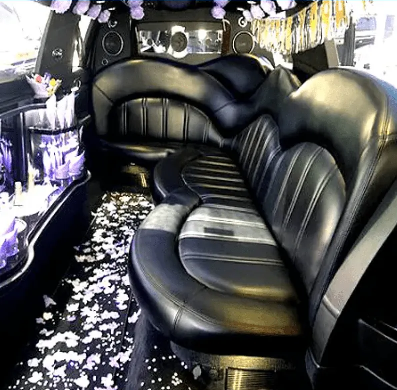 Lincoln MKT Limo interior for limo rental in Burbank, CA