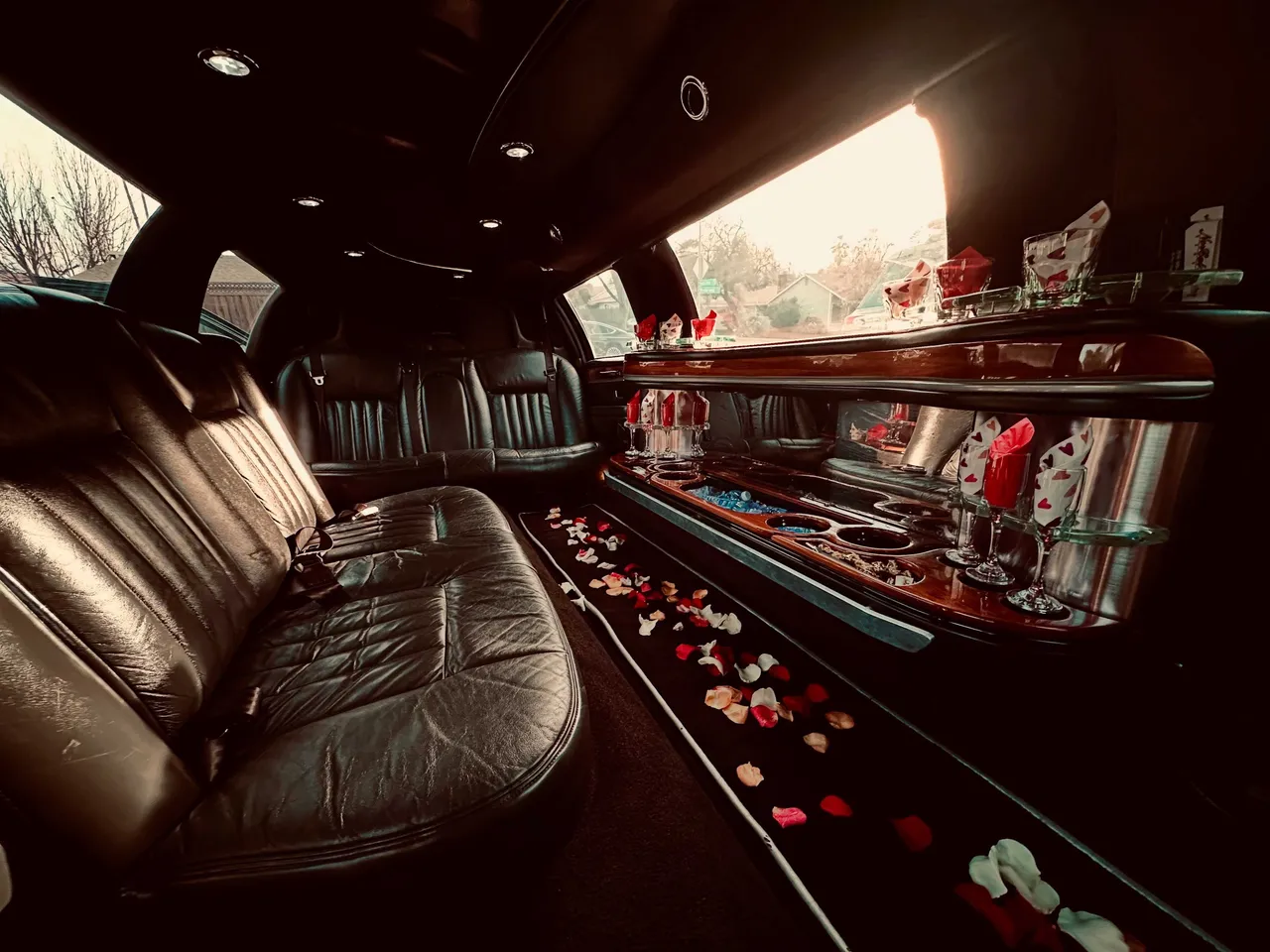 Lincoln Towncar Limo interior for limo rental in Burson, CA