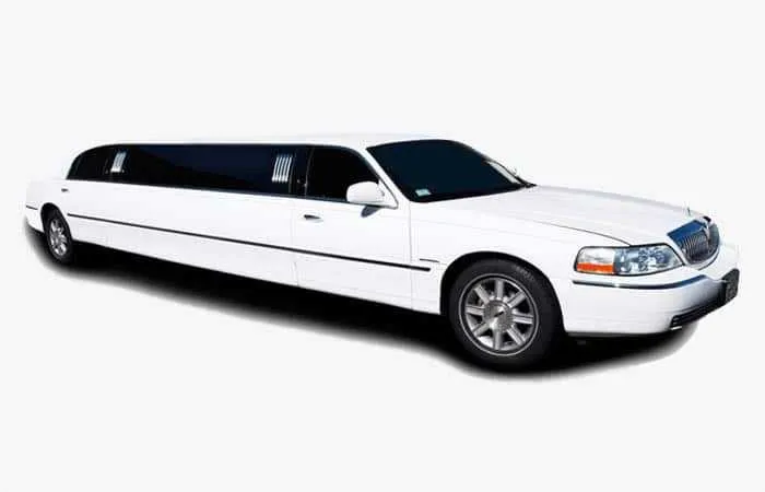 Lincoln Town Car Limousine White Lincoln Town Car Limousine on offer