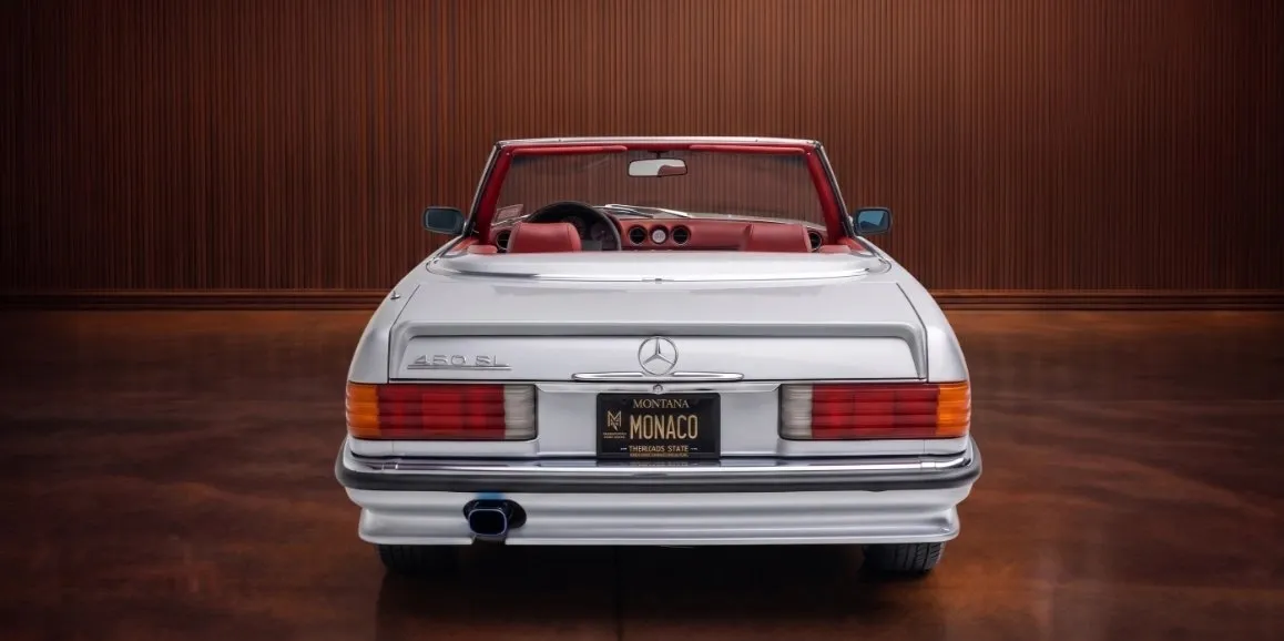 Silver Mercedes-Benz 450 SL exterior with convertible roof, photo 4 for wedding car rental in Toms River, NJ Silver Mercedes-Benz 450 SL exterior with convertible roof, photo 4 for wedding car rental in Toms River, NJ