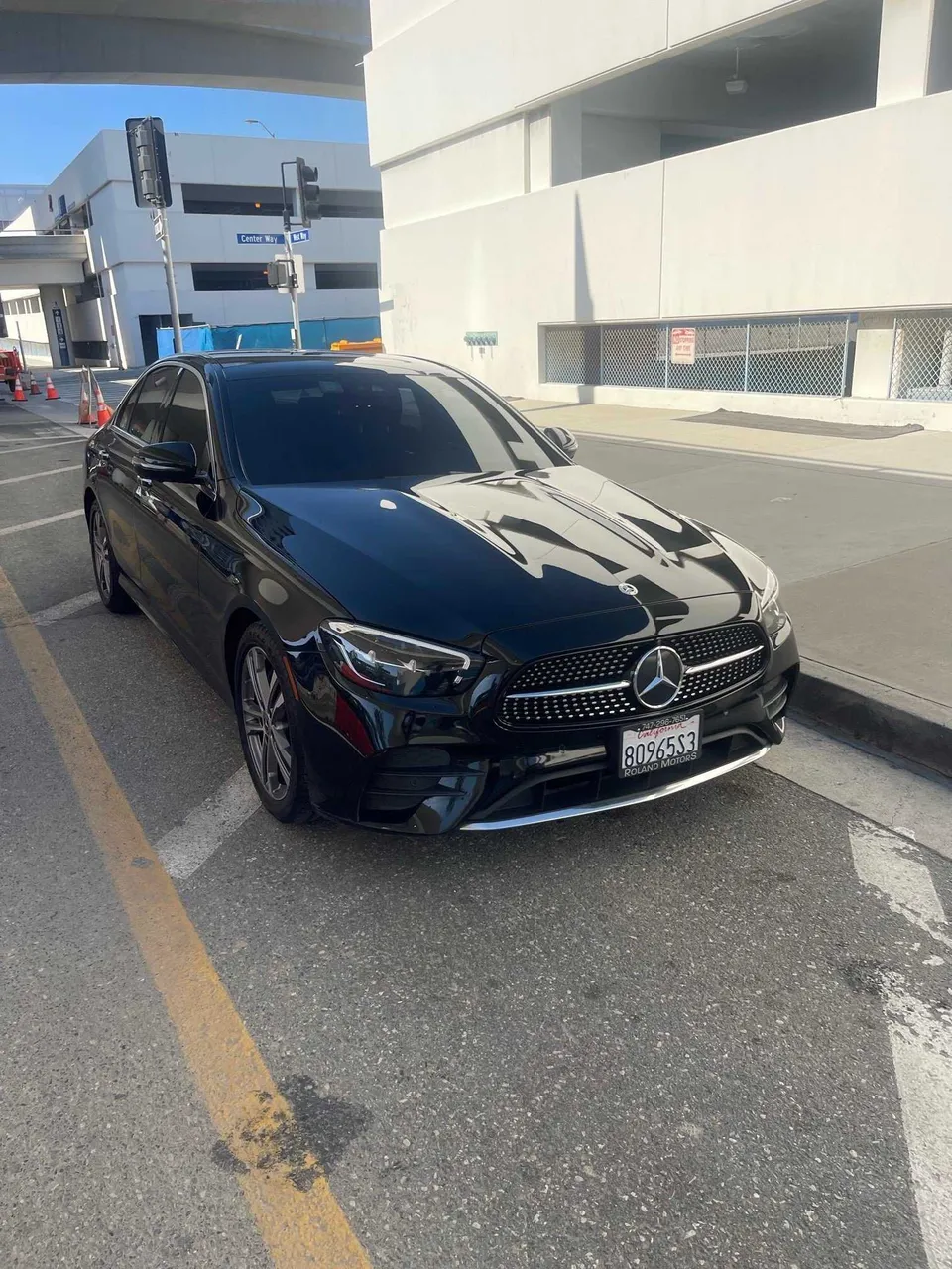 Black Mercedes-Benz E350 exterior for wedding car rental