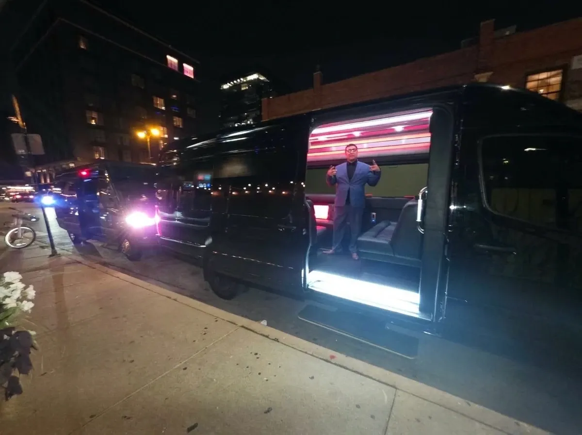 Black Mercedes-Benz Limousine Sprinter; view 3