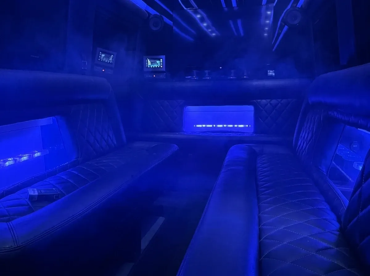 Black Mercedes-Benz Limousine Sprinter; view 3