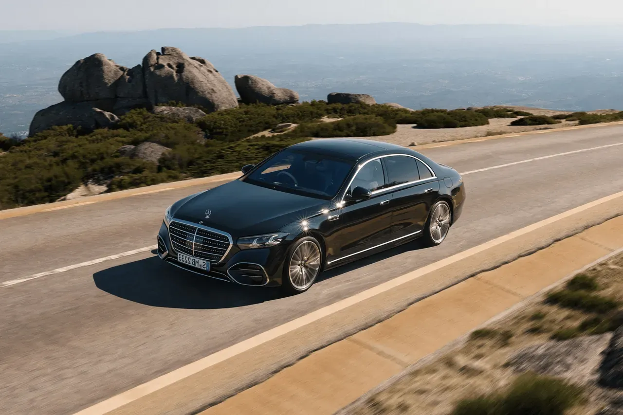 Mercedes-Benz S-Class Executive Sedan for wedding car rental in Valley Springs, CA