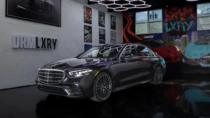 Black Mercedes-Benz S580 Sedan for wedding car rental in Miami, FL