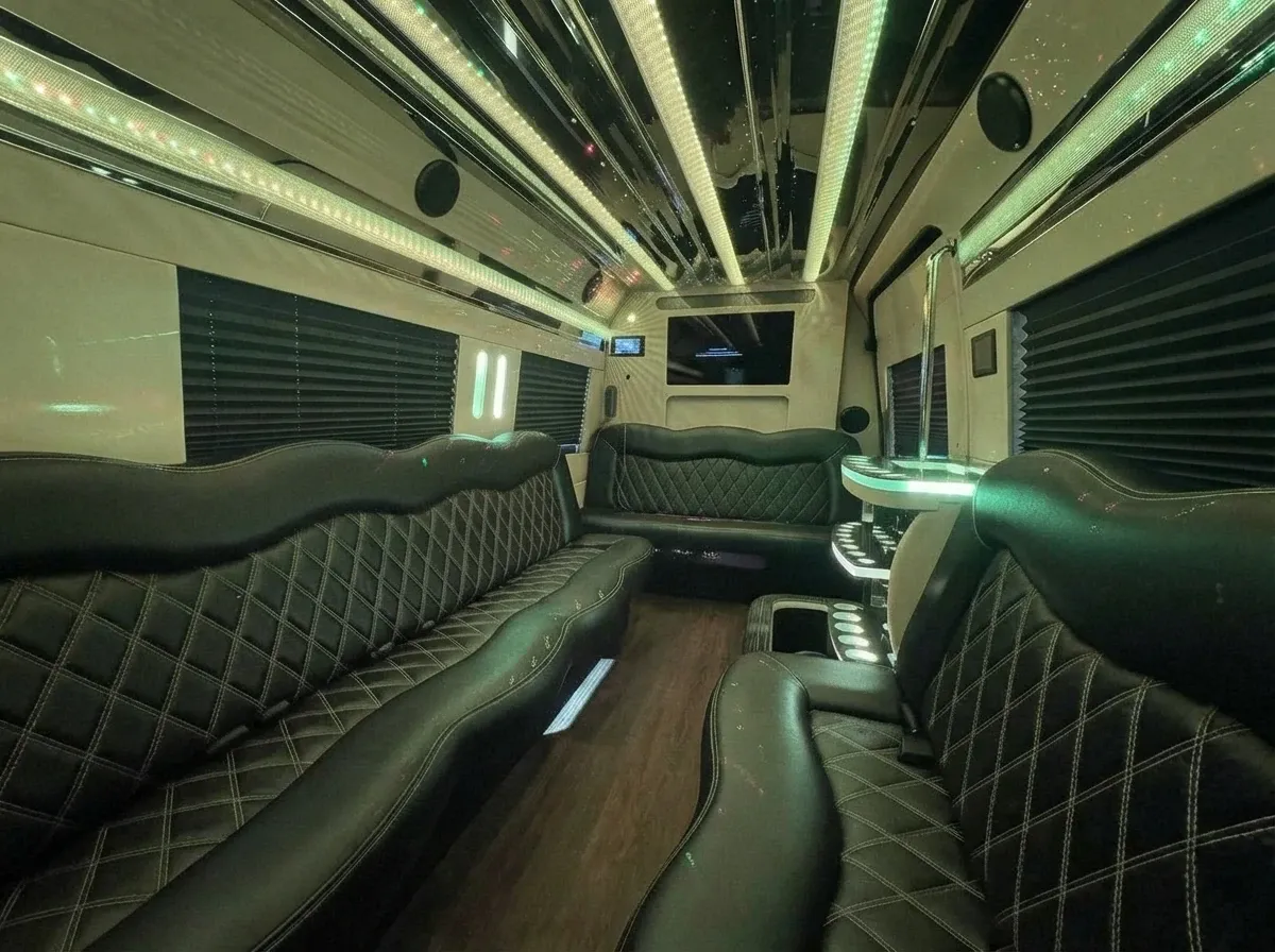 Mercedes-Benz Sprinter Limousine Black Mercedes-Benz Sprinter Limousine on offer