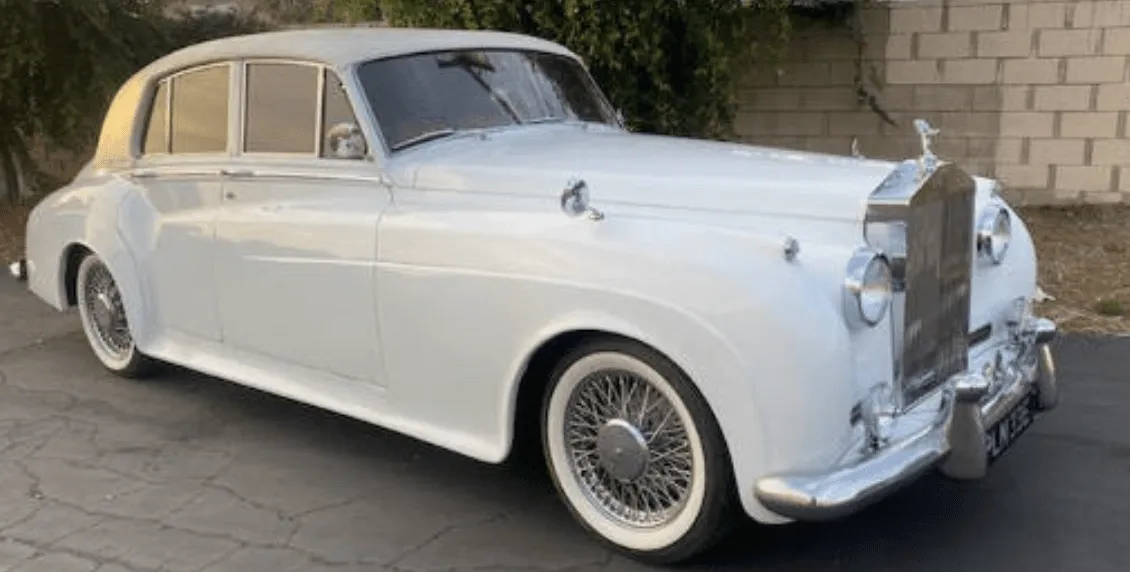 White Rolls-Royce Cloud for limo rental in Burbank, CA