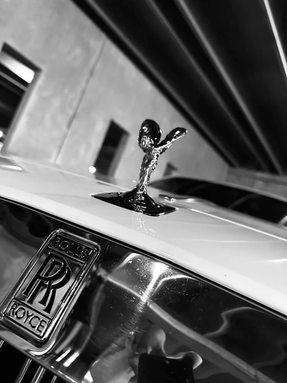 Rolls Royce Ghost Sedan close-up for wedding car rental in Islip, NY