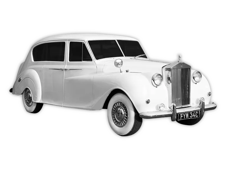 White Rolls-Royce Princess for limo rental in Lindenhurst, NY