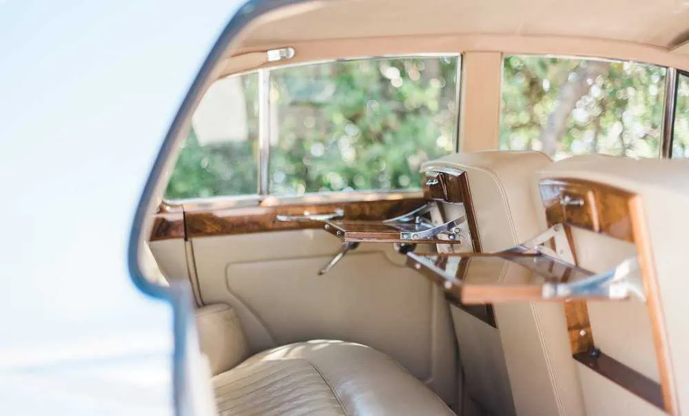 Bentley 1957 interior for wedding car rental Bentley 1957 interior for wedding car rental
