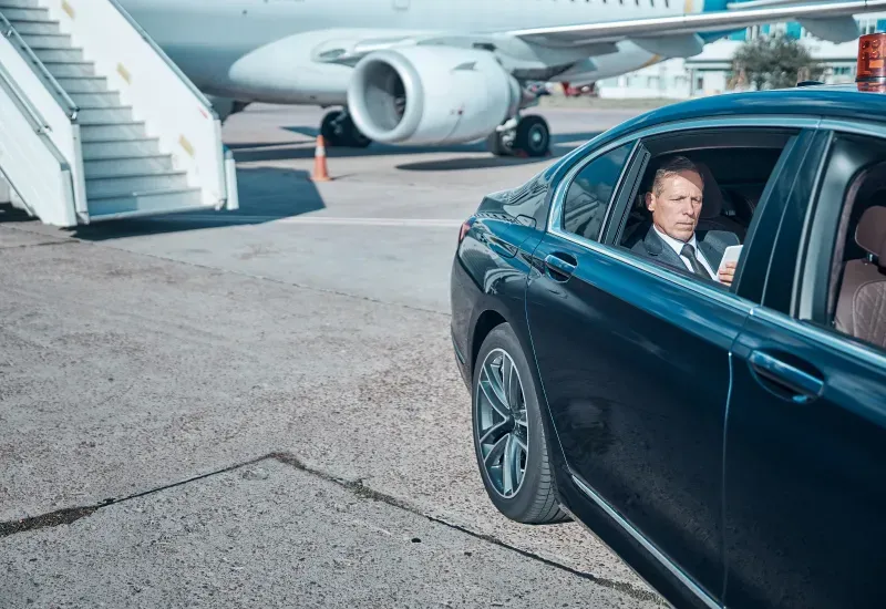 Airport transport in Abbott
